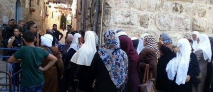 استمرار منع النساء من دخول الأقصى