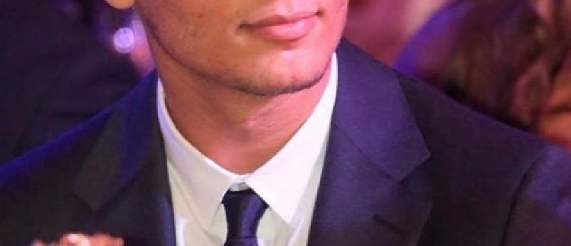 بالصور : محمد عساف أفضل مطرب شاب للعام 2014