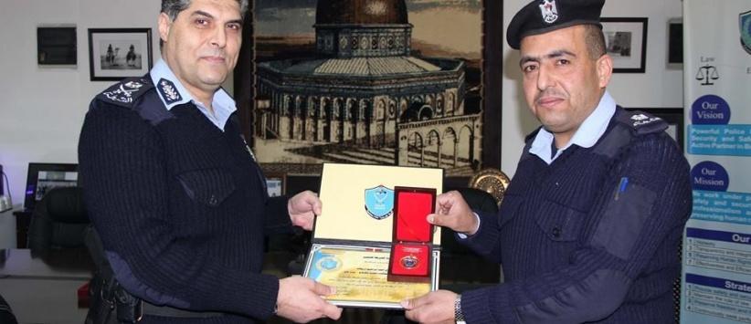 تعيين المقدم لؤي ارزيقات ناطقا بسام الشرطة الفلسطينية