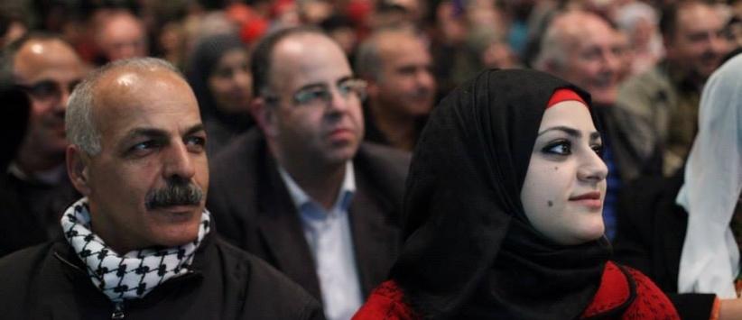 بالصور: الشاعر المصري هشام الجخ يحي أمسية شعرية في بيت لحم