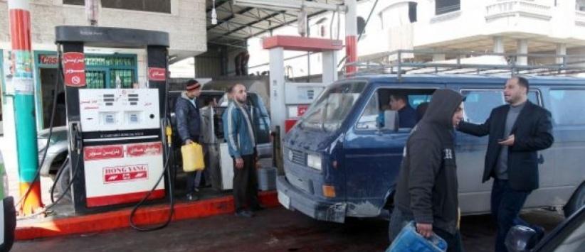 بدء انفراج أزمة الوقود بغزة
