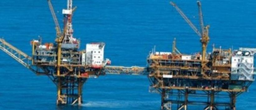 السفارة الأميركية تطلب من 