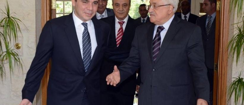 الرئيس يزور الأمير علي بن الحسين في منزله