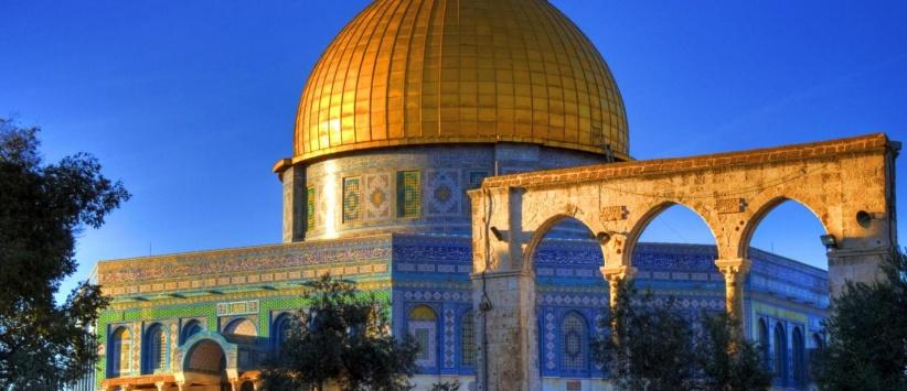 الاحتلال يعتقل زائرة أردنية من المسجد الأقصى