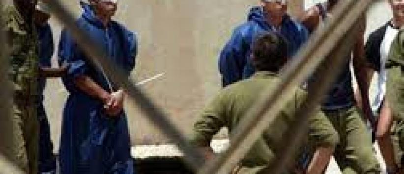 سلطات الاحتلال تجدد الاعتقال الإداري لـ30 أسيرا