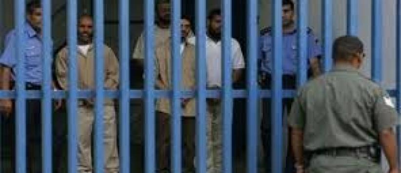 تردي الوضع الصحي لعدد من الأسرى في 'إيشل' و'النقب'