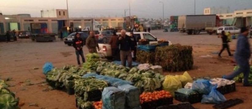 الاحتلال يغلق سوق خضار المركزي جنوب نابلس