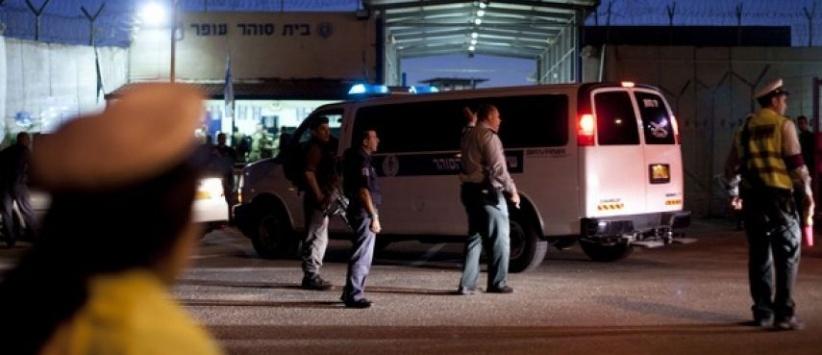 موافقة إسرائيلية على فتح محال بالخليل