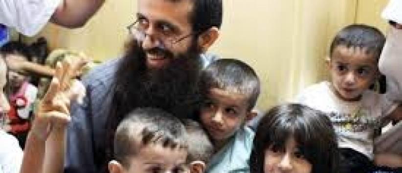 الاسير المحرر خضر عدنان يعقد مؤتمرًا صحفيًا بمناسبة الافراج عنه مساء اليوم