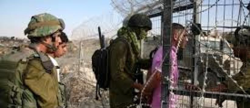 الاحتلال يعتقل مواطناً من عوريف