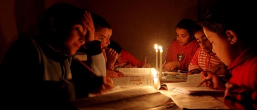 غزة تحت الظلام