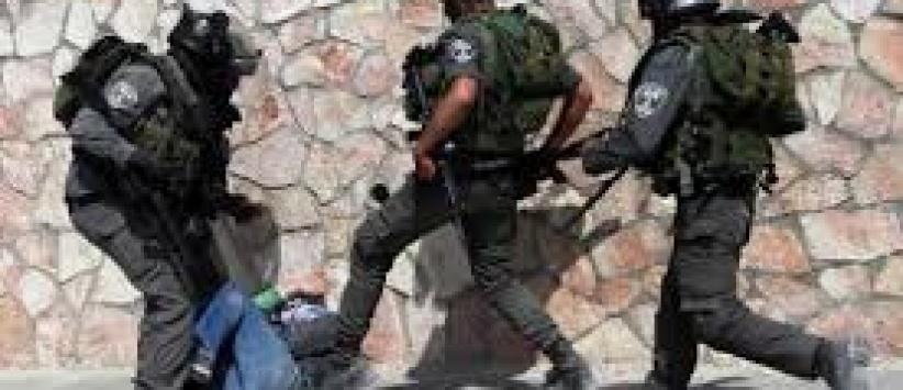 متطرفون يعتدون بالضرب على بائع مقدسي