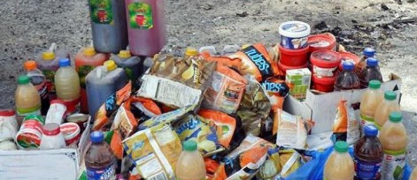 إتلاف 5 أطنان أغذية فاسدة في خانيونس