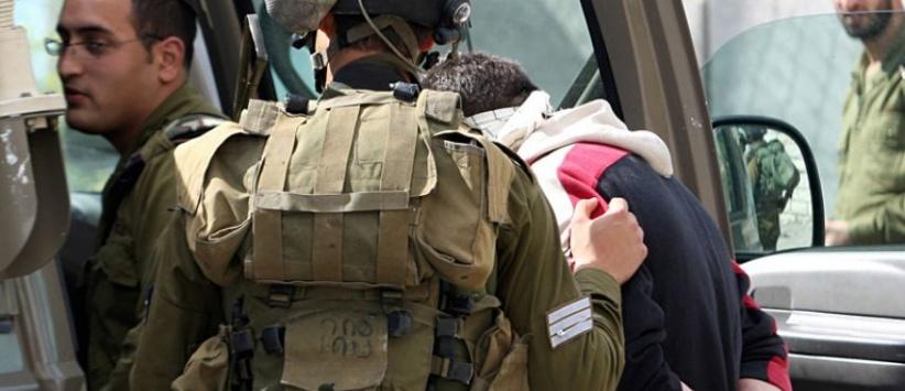 الاحتلال يعتقل 10 مواطنين بالضّفة الغربية