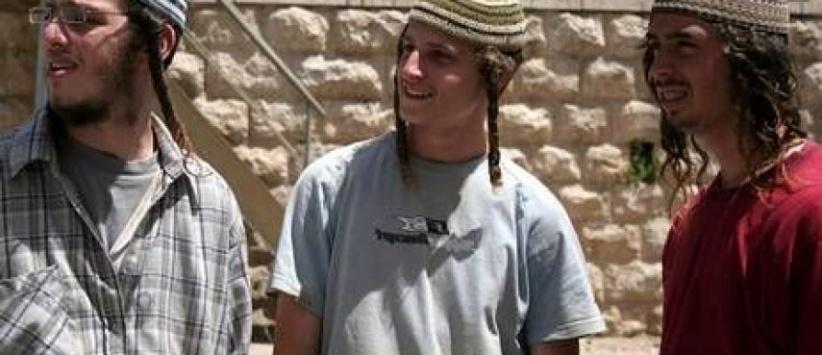 مستوطنون يصيبون سيدة مقدسية بجراح