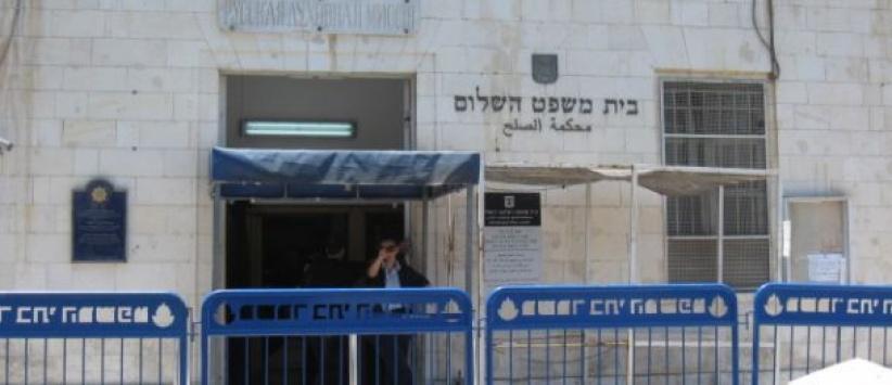 (بالأسماء): محاكم الاحتلال تمدد اعتقال 46 أسيراً