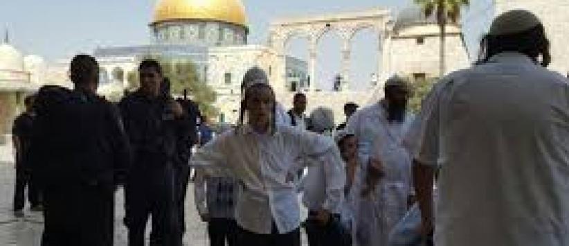 نتنياهو يعمل على تغيير الوضع بالأقصى وتكثيف الاستيطان