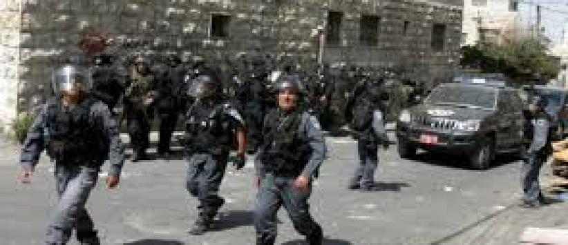 الاحتلال يعتقل 11 شابًا بالقدس