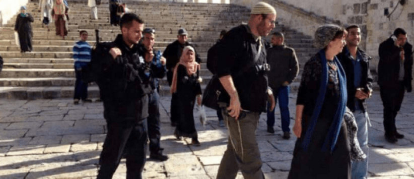 مجموعات من المستوطنين تُجدّد اقتحاماتها للمسجد الأقصى