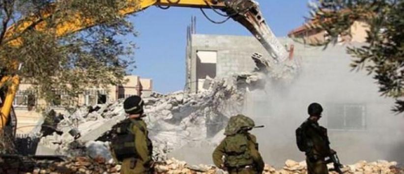 الاحتلال يأمر بهدم منزل المواطن محمد أبو جمل في القدس