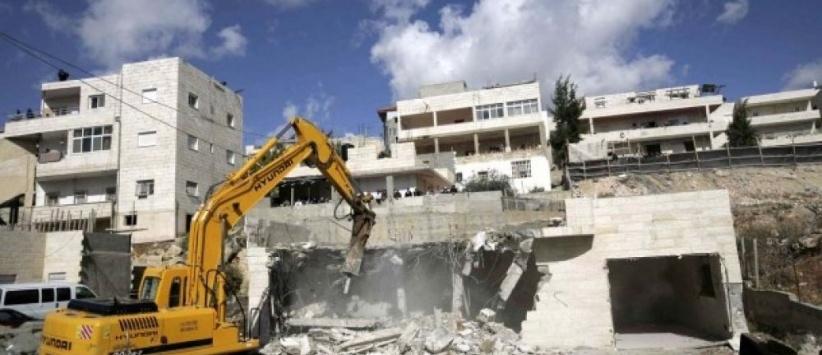بلدية الاحتلال توزع اخطارات هدم قضائية في سلوان