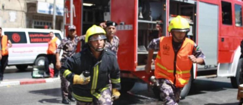 دفاع مدني بيت لحم يحمي عائلة ويخمد حريق منزل في الدهيشة