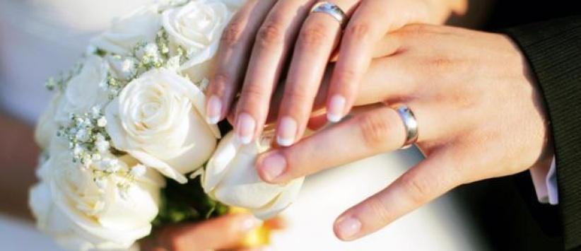 مشاجرة في مول تنتهي بحفل زفاف