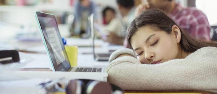 كم يزيد وزنك أسبوعيا عند الحرمان من النوم؟