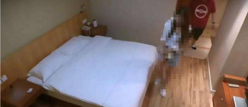 عرضت عذريتها للبيع مقابل الحصول على أيفون 8... لقنت درساً لن تنساه أبداً!