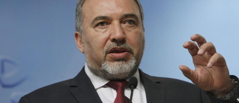 ليبرمان يدعو لهدم بيوت منفذي عمليات أسفرت عن جرحى