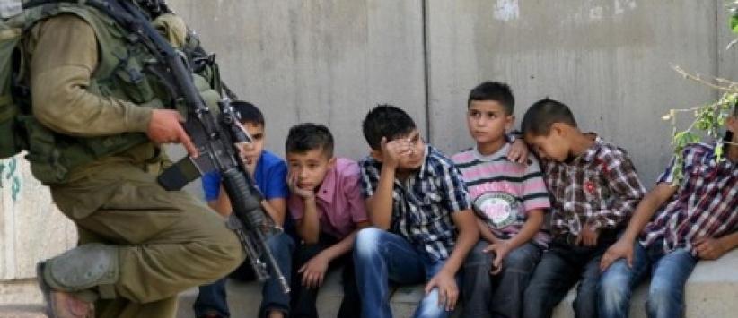 سلطات الاحتلال تعتدي بالضرب على ثلاثة أطفال شرق قلقيلية