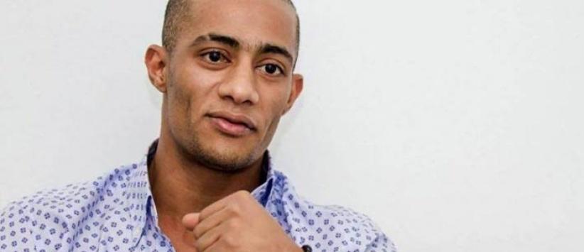 صورة- محمد رمضان يستعرض عضلاته.. يوجه هذه الرسالة