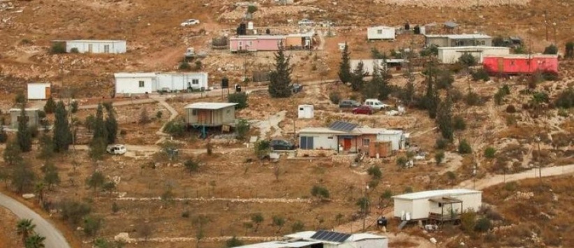 مستوطنون يشرعون ببناء بؤرة استعمارية في الأغوار الشمالية