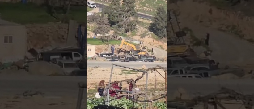 قوات الاحتلال تهدم عمارة سكنية في مدينة الخليل