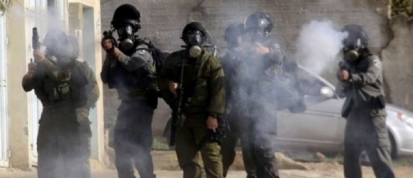 مستعمرون يقتحمون مدرسة في حوارة جنوب نابلس