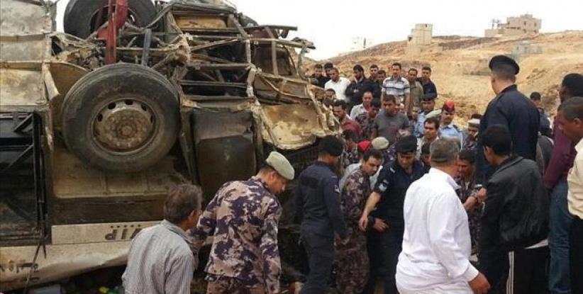 وفاة 15 معتمرا فلسطينيا بحادث بالأردن