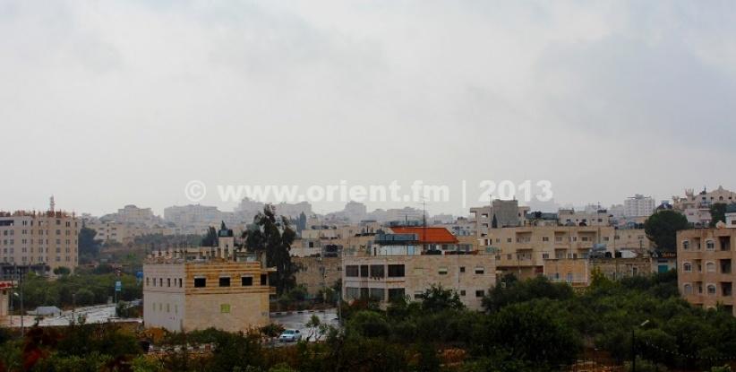 منخفض جوي محمل بإلأمطار والرياح يعبر فلسطين اليوم