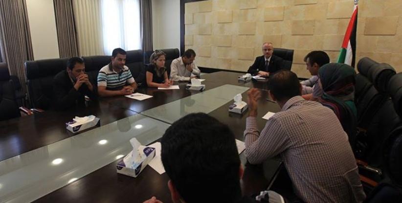 الحكومة تقرر تخفيض التعرفة الكهربائية للمنازل والقطاعات الانتاجية