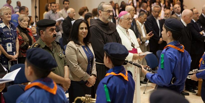 بالصور : جامعة بيت لحم تطلق احتفالاتها بذكرى تاسيسها الاربعين