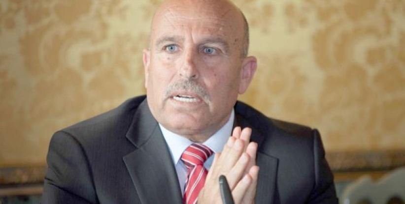 مجهولون يفتحون النار على مركبة عضو ثوري فتح ابو زايدة برام الله