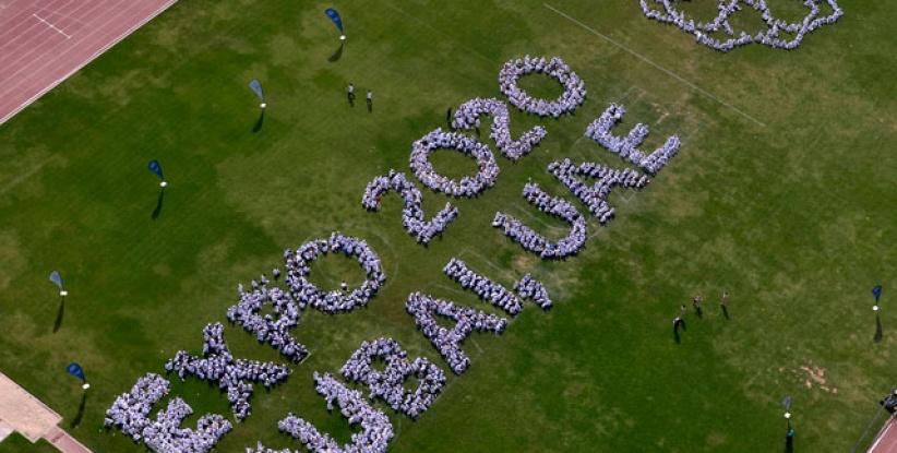 دبي تحتضن المستقبل وتفوز بتنظيم 