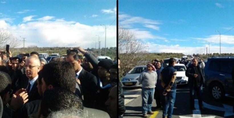 جنود الاحتلال يحتجزون موكب رئيس الوزراء