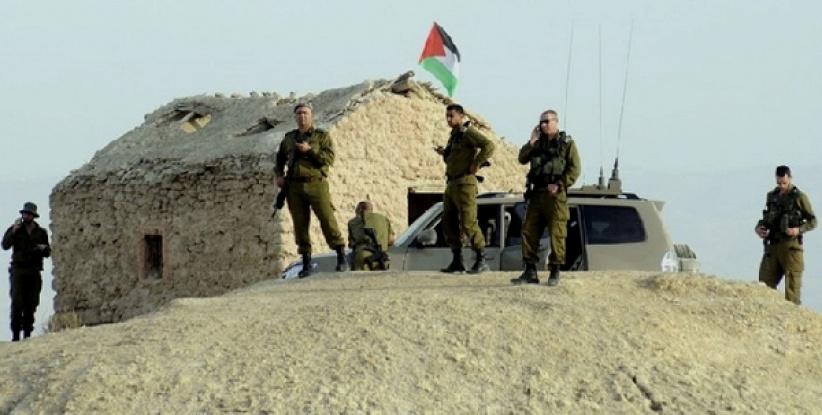 الاحتلال يحتجز طاقما طبيا من الإغاثة الطبية اثناء الدخول لعين حجلة