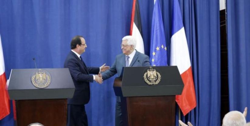 عبّاس يؤكد لهولاند استمرار تعثر مساعي كيري