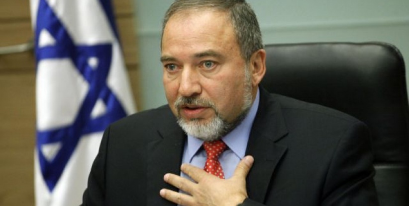 ليبرمان: لن نلهث وراء الفلسطينيين