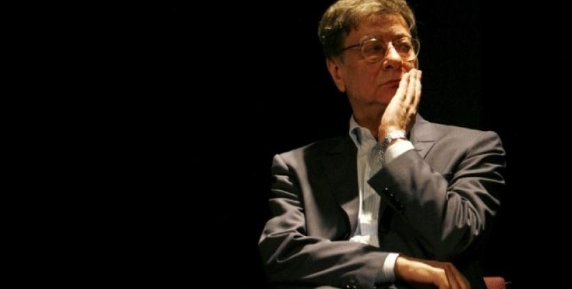 مؤسسة محمود درويش تتسلم أرشيفه المرئي والمسموع