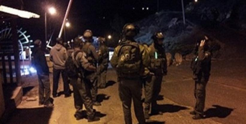 قوات الاحتلال تواصل استباحاتها للارض والسكان