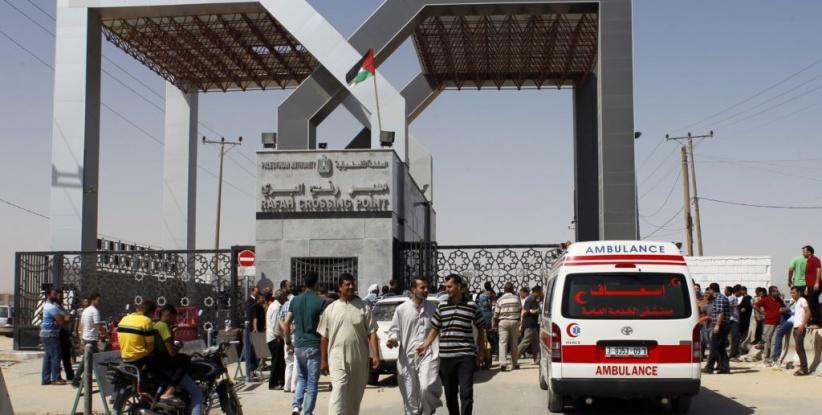 مصر تفتح معبر رفح استثنائيا لسفر للحالات الانسانية