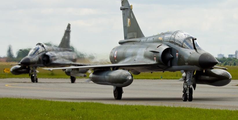 فرنسا تبدأ اليوم طلعات استكشافية فوق العراق في إطار التحرك ضد 