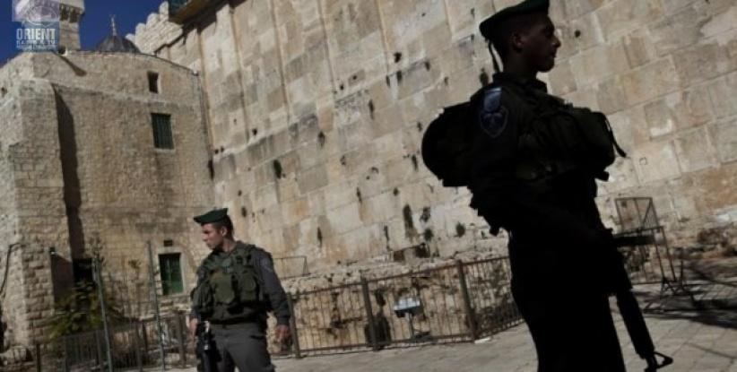 الاحتلال يمنع إدخال لوحات إرشادية للحرم الإبراهيمي